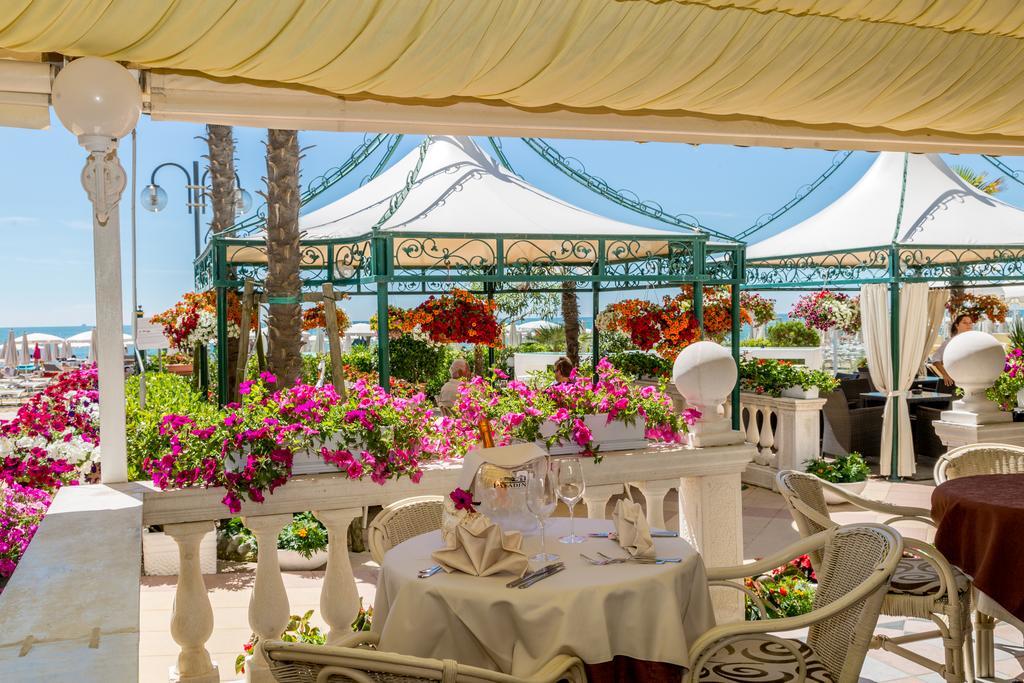 Luxor E Cairo The Beach Resort Lido di Jesolo Esterno foto