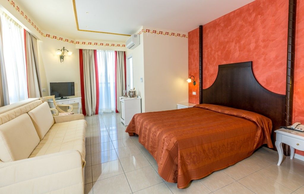 Luxor E Cairo The Beach Resort Lido di Jesolo Esterno foto